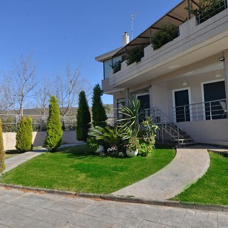 Villa Constangie Marathon  ภายนอก รูปภาพ
